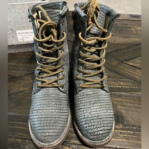Freebird - Blue Snake Manchester boots
